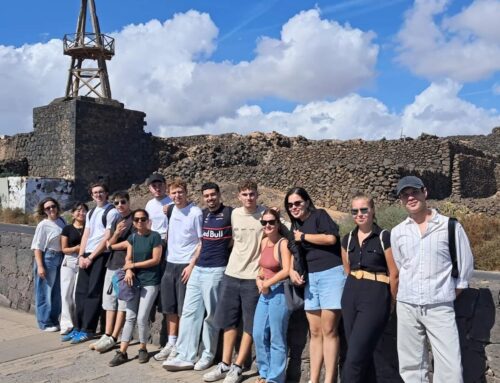 El alumnado de la EUTL descubre una nueva mirada sobre el paisaje y el territorio de Lanzarote junto al artista Darío Machín